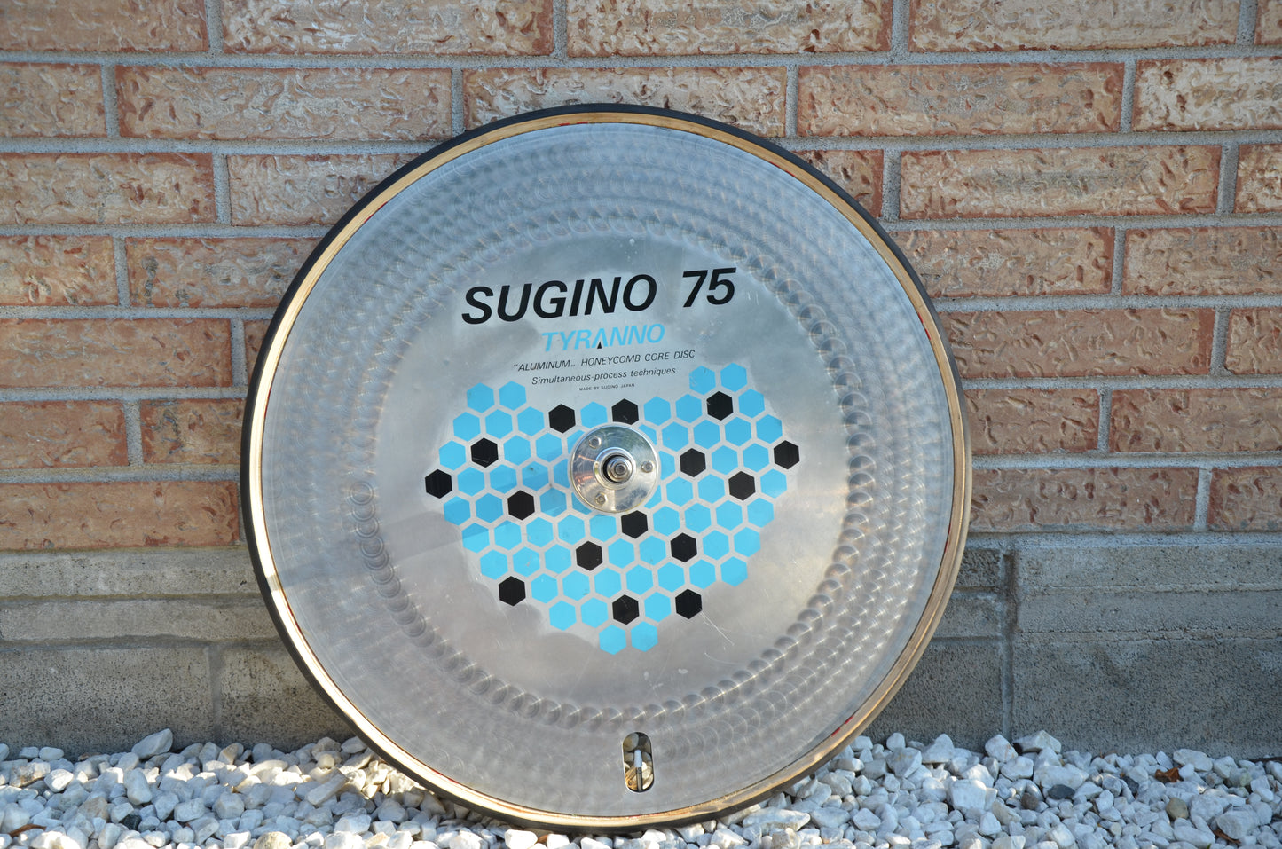 Sugino 75 Tyranno HoneyComb Disc Wheel Rear Track 700c Tubular