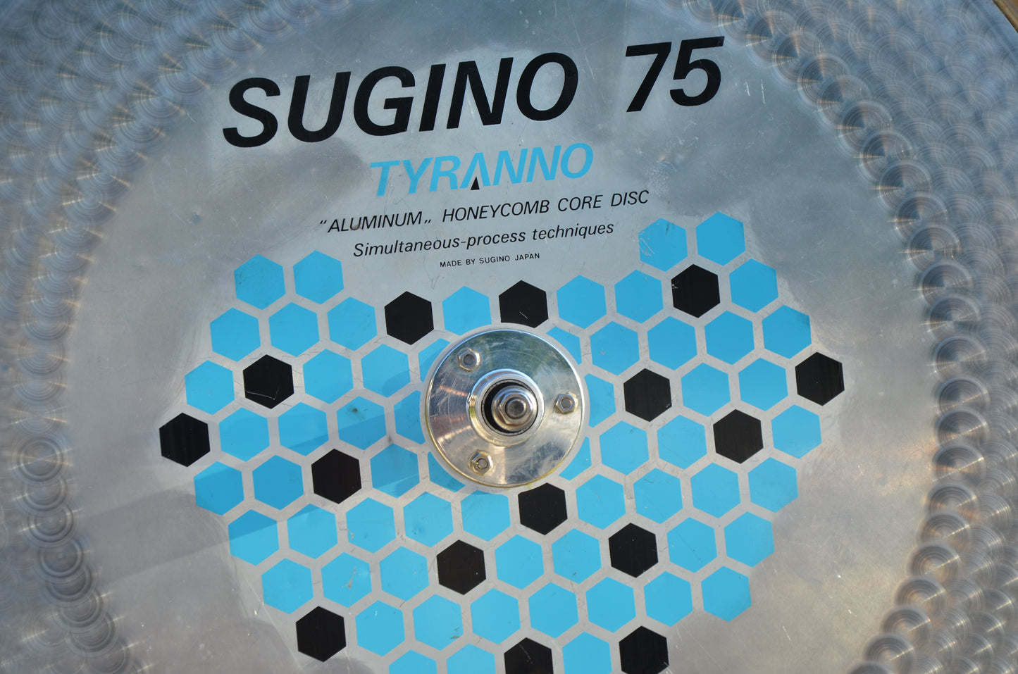 Sugino 75 Tyranno HoneyComb Disc Wheel Rear Track 700c Tubular